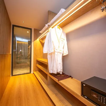 Vale Hotel 4*